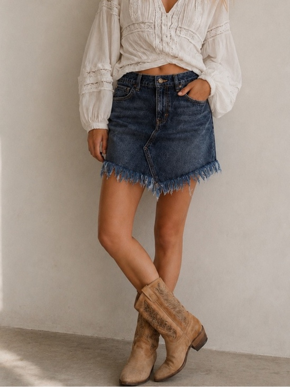NWT we the free Bailey frayed hem mini skirt 26